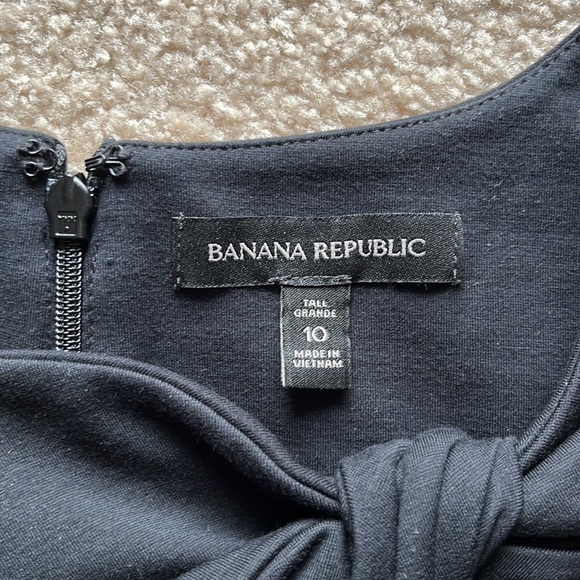 Dress - Picture 3 of 5